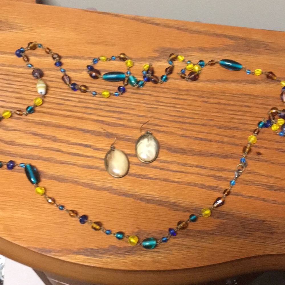 Multicolor necklace